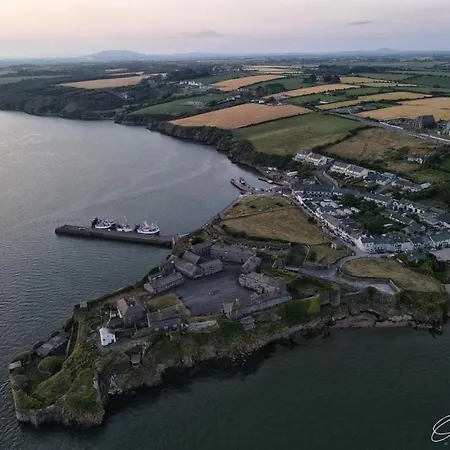 בית נופש Ballyhack By The Sea