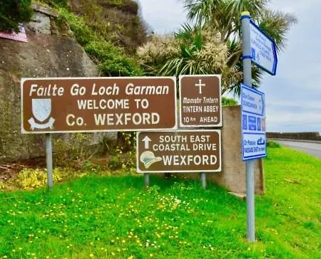 Ballyhack By The Sea בית נופש *