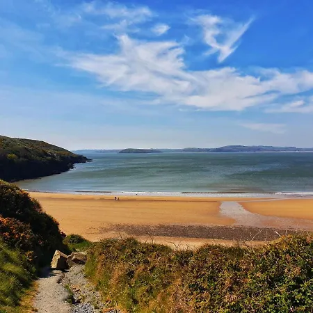 Дом отдыха Ballyhack By The Sea