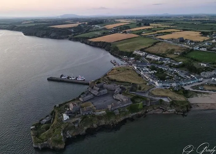 펜션 Ballyhack By The Sea