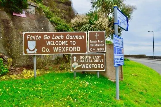 Ballyhack By The Sea 펜션 *